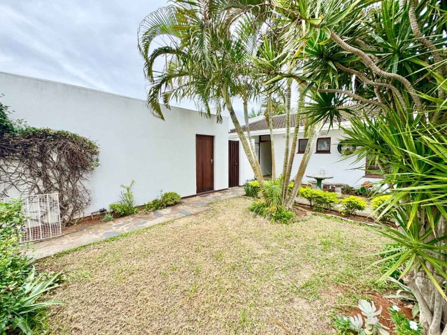 To Let 2 Bedroom Property for Rent in Durban North KwaZulu-Natal