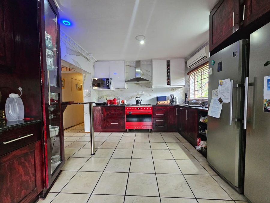 To Let 4 Bedroom Property for Rent in Veld En Vlei KwaZulu-Natal