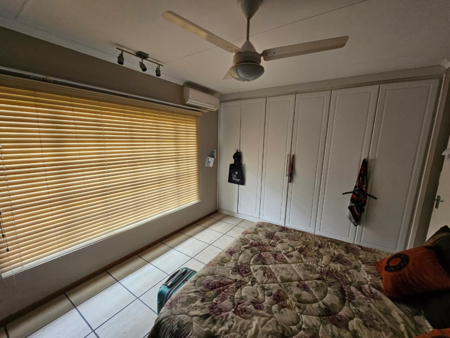 To Let 4 Bedroom Property for Rent in Veld En Vlei KwaZulu-Natal