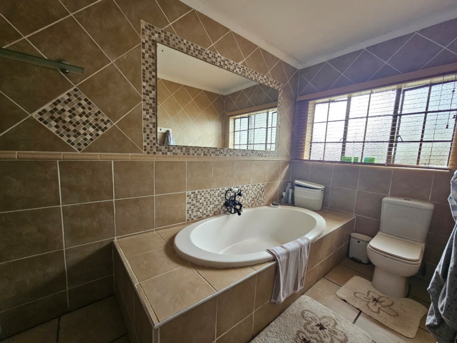 To Let 4 Bedroom Property for Rent in Veld En Vlei KwaZulu-Natal