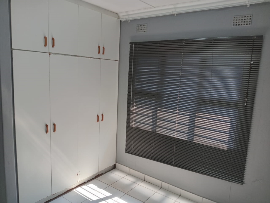 To Let 2 Bedroom Property for Rent in Veld En Vlei KwaZulu-Natal