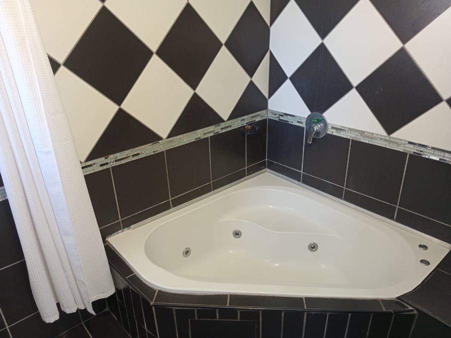 To Let 2 Bedroom Property for Rent in Veld En Vlei KwaZulu-Natal