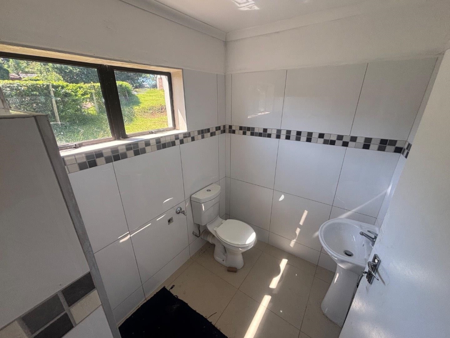 1 Bedroom Property for Sale in Winston Park KwaZulu-Natal