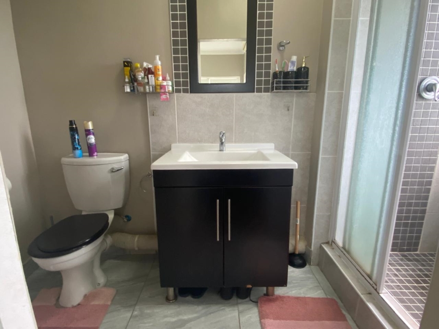 To Let 2 Bedroom Property for Rent in Palm Lakes Estate KwaZulu-Natal