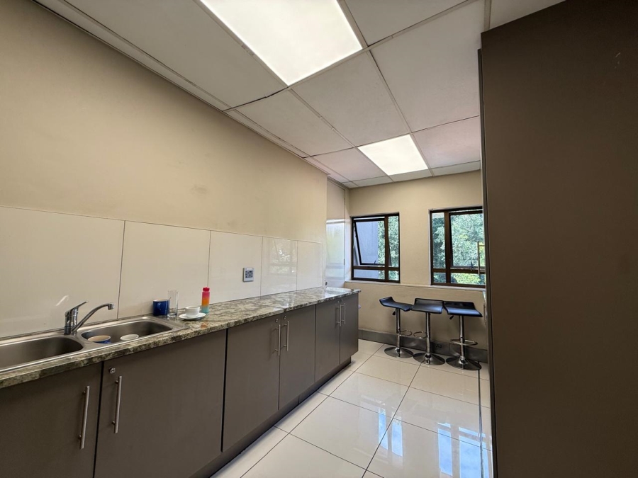 To Let commercial Property for Rent in Hyde Park KwaZulu-Natal