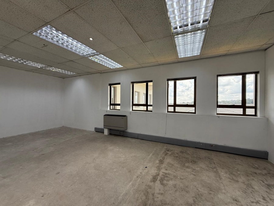 To Let commercial Property for Rent in Hyde Park KwaZulu-Natal