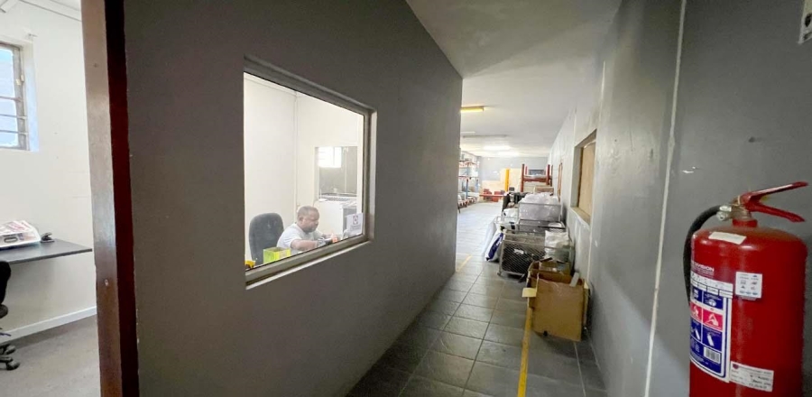 Commercial Property for Sale in Red Hill KwaZulu-Natal