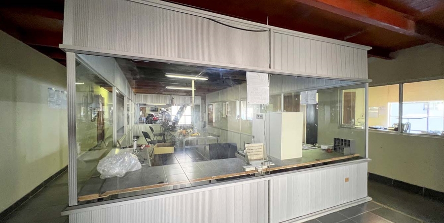 Commercial Property for Sale in Red Hill KwaZulu-Natal