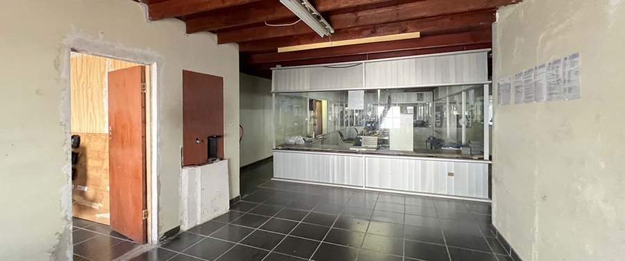 Commercial Property for Sale in Red Hill KwaZulu-Natal