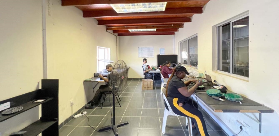 Commercial Property for Sale in Red Hill KwaZulu-Natal