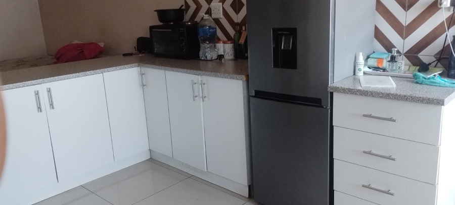 5 Bedroom Property for Sale in Whetstone KwaZulu-Natal