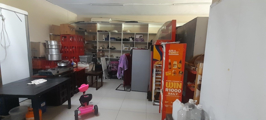 5 Bedroom Property for Sale in Whetstone KwaZulu-Natal