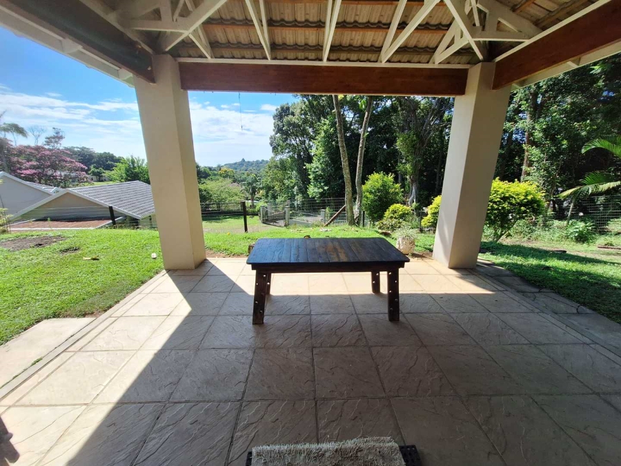 To Let 2 Bedroom Property for Rent in Kloof KwaZulu-Natal