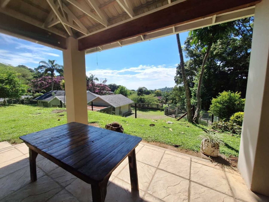 To Let 2 Bedroom Property for Rent in Kloof KwaZulu-Natal