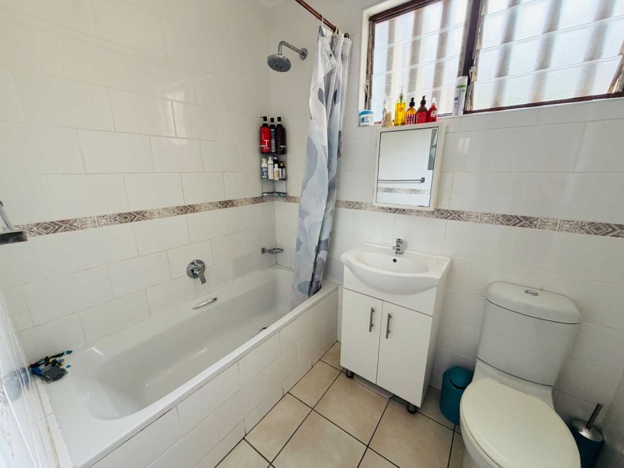 To Let 3 Bedroom Property for Rent in Umgeni Park KwaZulu-Natal