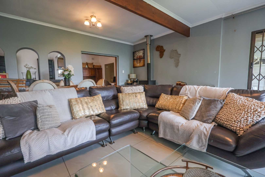 4 Bedroom Property for Sale in New Germany KwaZulu-Natal