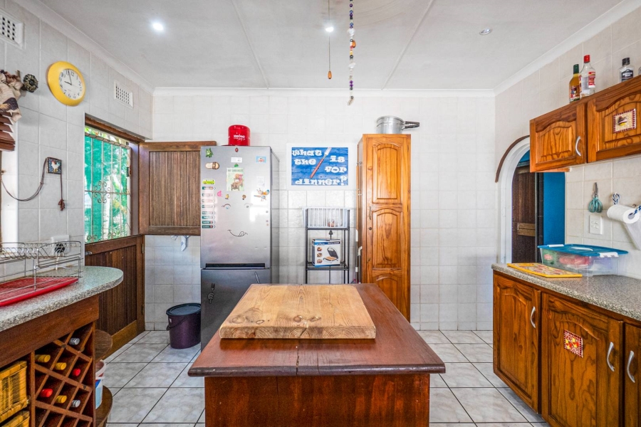 3 Bedroom Property for Sale in Amanzimtoti KwaZulu-Natal