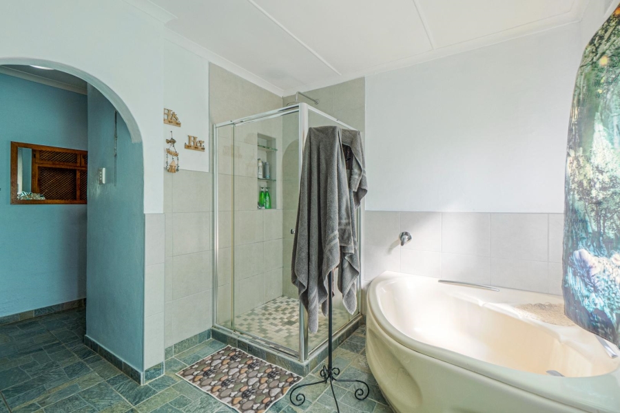 3 Bedroom Property for Sale in Amanzimtoti KwaZulu-Natal