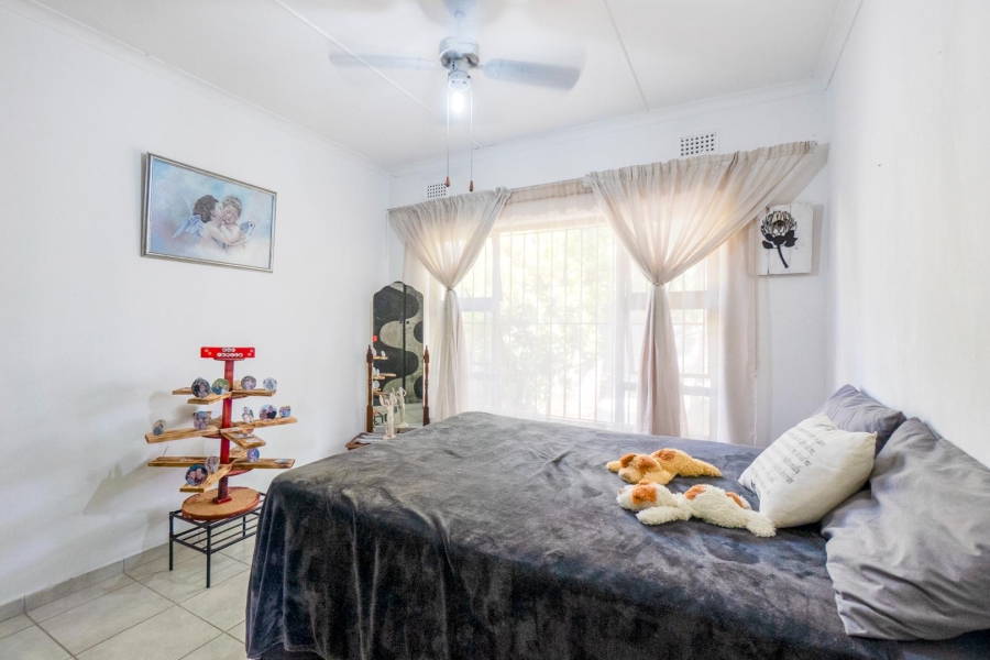 3 Bedroom Property for Sale in Amanzimtoti KwaZulu-Natal