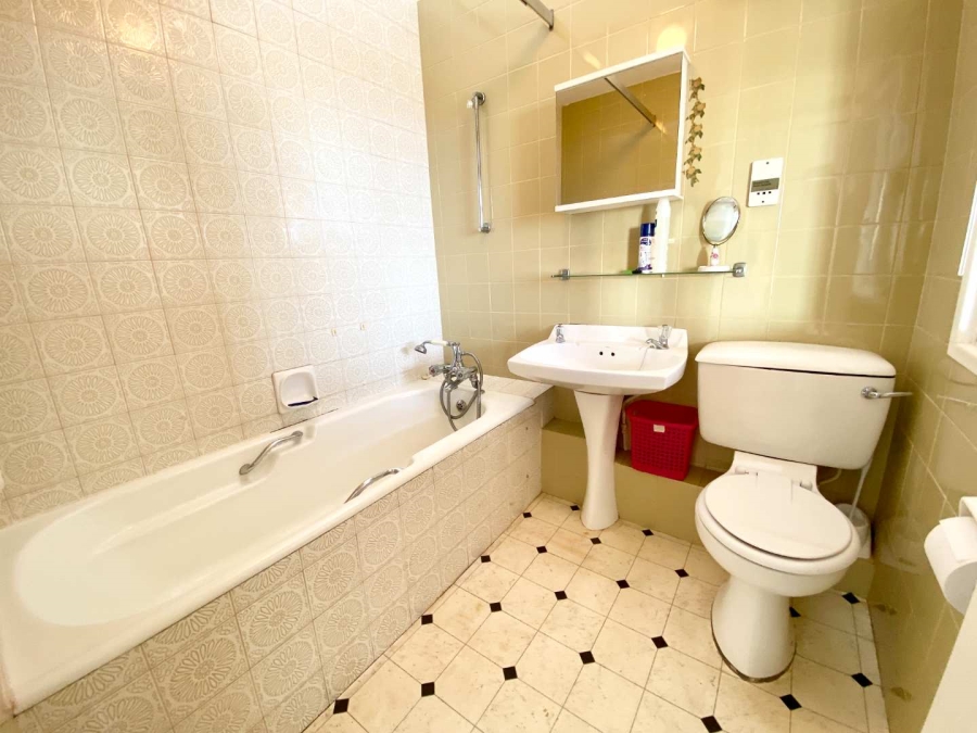 To Let 3 Bedroom Property for Rent in Umhlanga KwaZulu-Natal