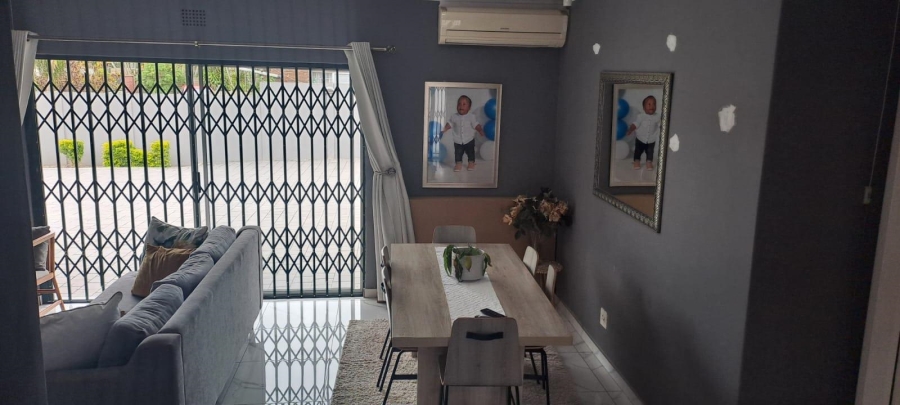 To Let 4 Bedroom Property for Rent in Meer En See KwaZulu-Natal