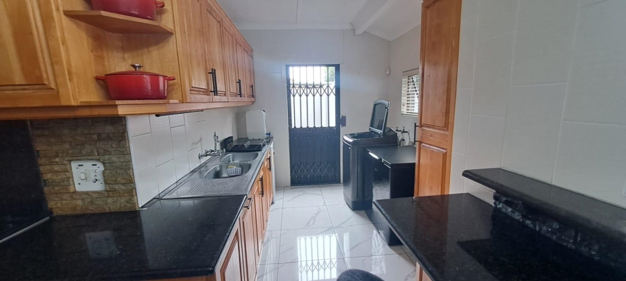 To Let 4 Bedroom Property for Rent in Meer En See KwaZulu-Natal