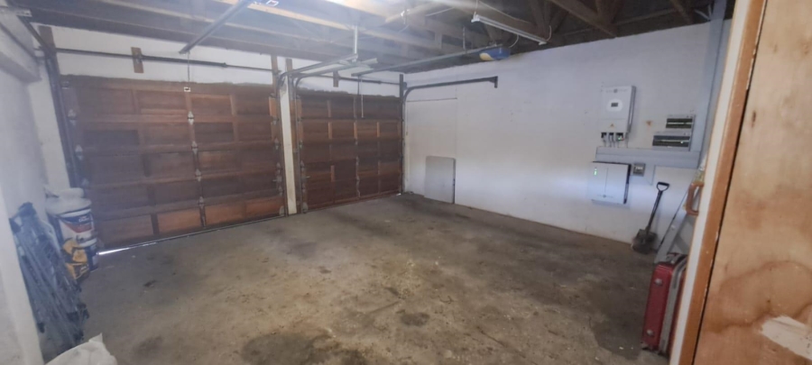 To Let 4 Bedroom Property for Rent in Meer En See KwaZulu-Natal