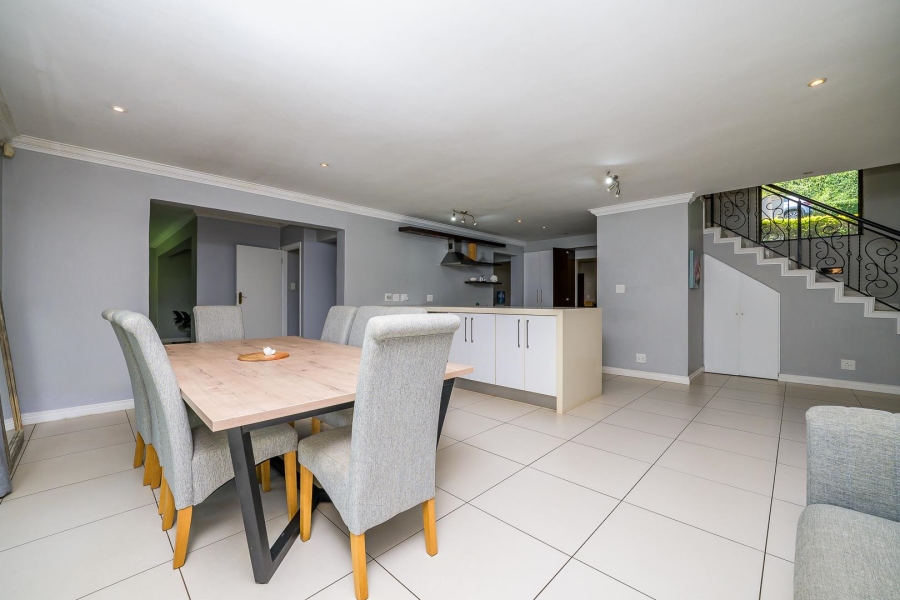 To Let 5 Bedroom Property for Rent in La Lucia KwaZulu-Natal