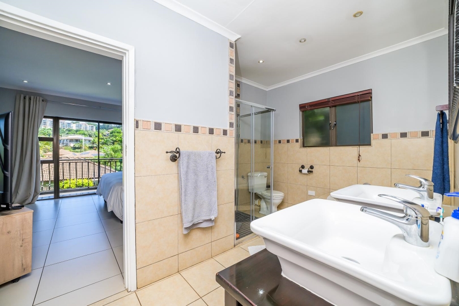 To Let 5 Bedroom Property for Rent in La Lucia KwaZulu-Natal