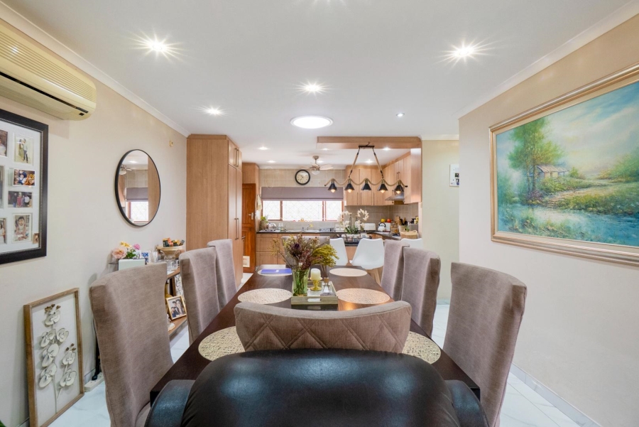 3 Bedroom Property for Sale in Amanzimtoti KwaZulu-Natal