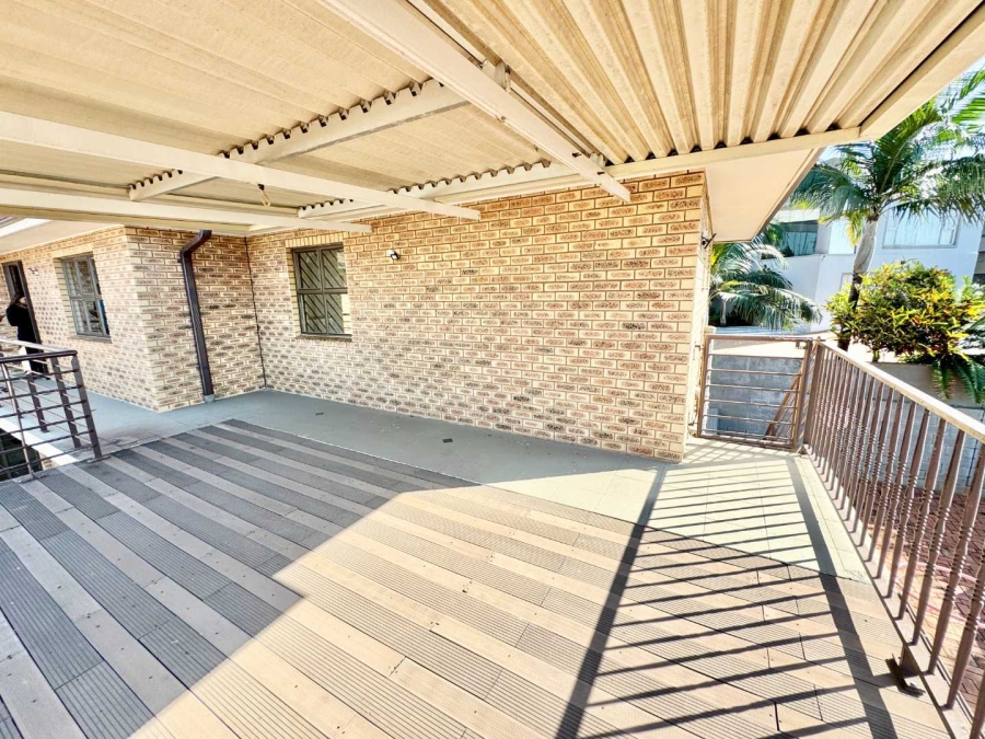 To Let 1 Bedroom Property for Rent in La Lucia KwaZulu-Natal