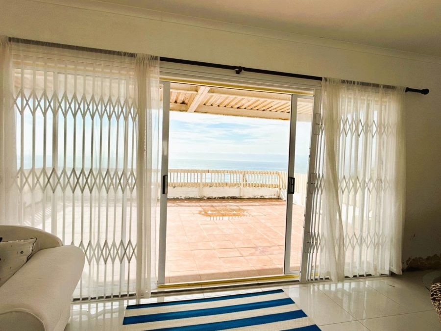 5 Bedroom Property for Sale in Mtwalume KwaZulu-Natal