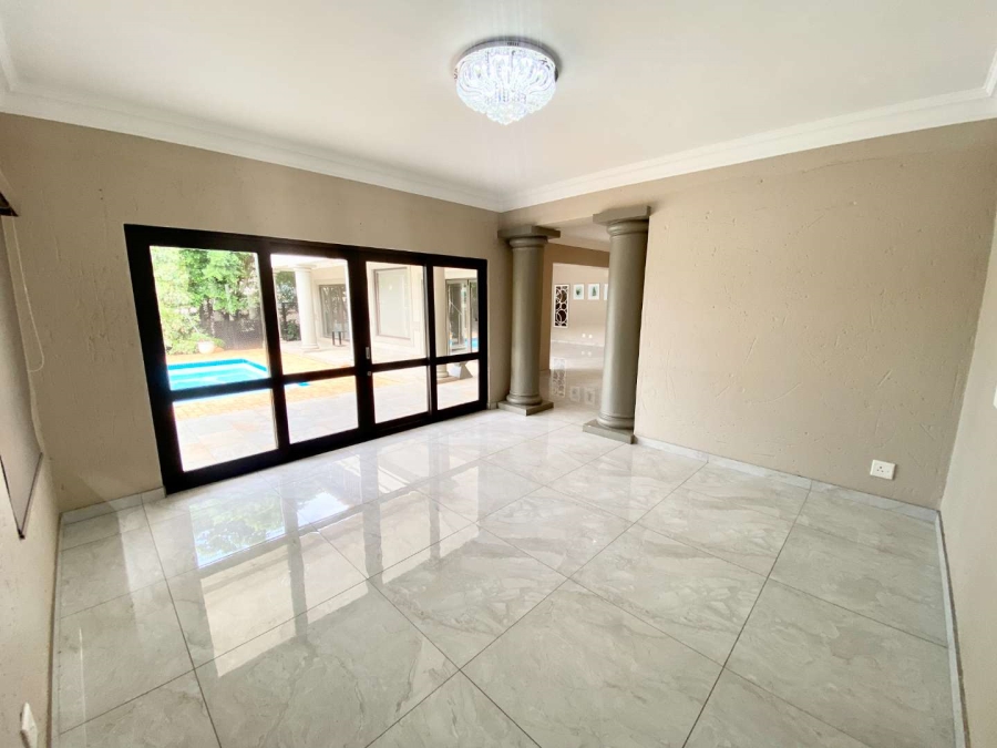 To Let 4 Bedroom Property for Rent in La Lucia KwaZulu-Natal