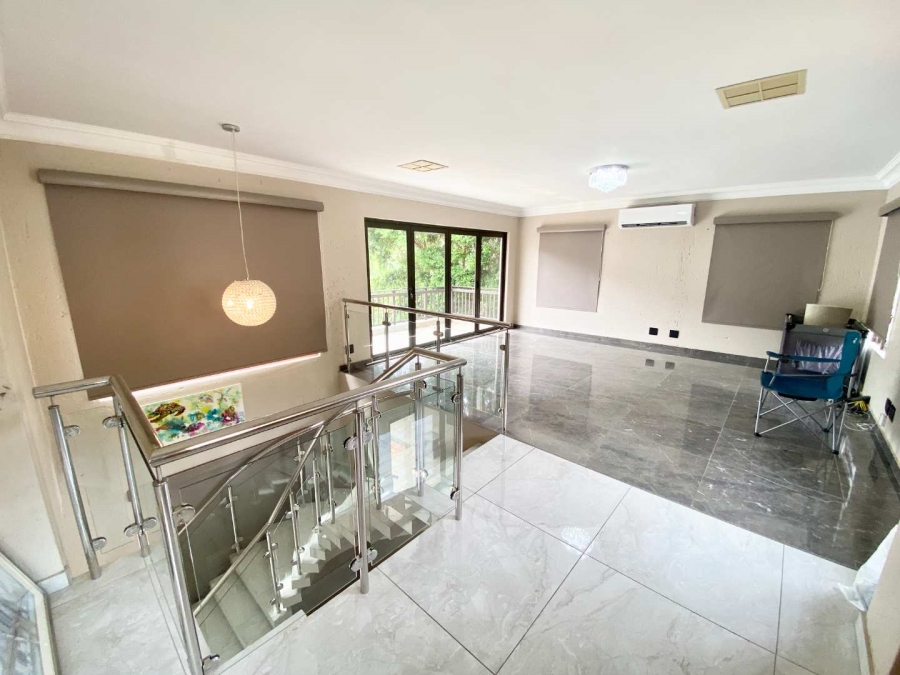 To Let 4 Bedroom Property for Rent in La Lucia KwaZulu-Natal