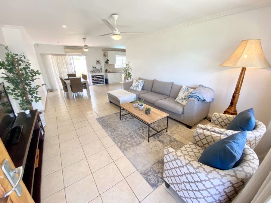 To Let 3 Bedroom Property for Rent in Somerset Park KwaZulu-Natal