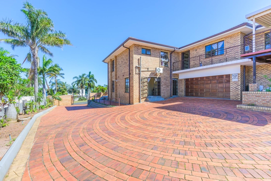 To Let 4 Bedroom Property for Rent in La Lucia KwaZulu-Natal