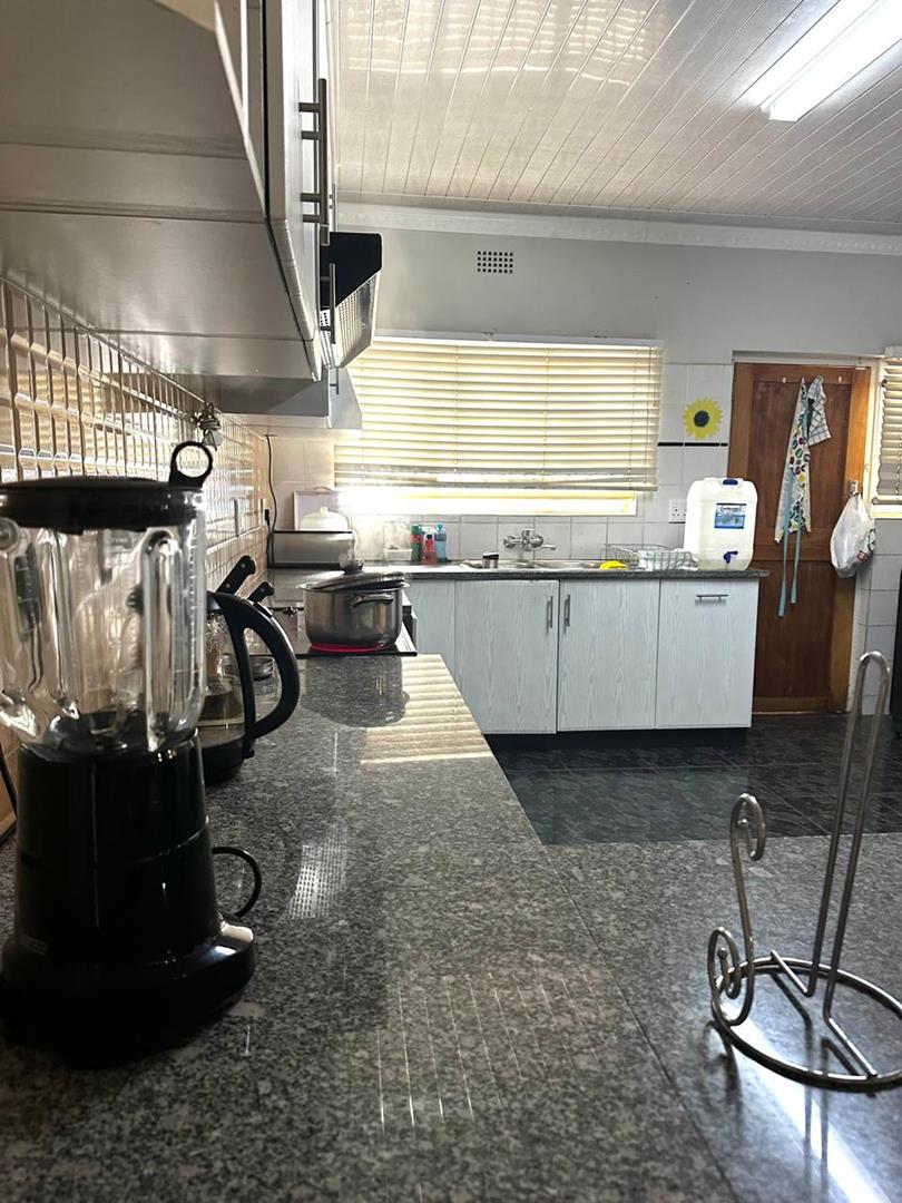 4 Bedroom Property for Sale in Richem KwaZulu-Natal