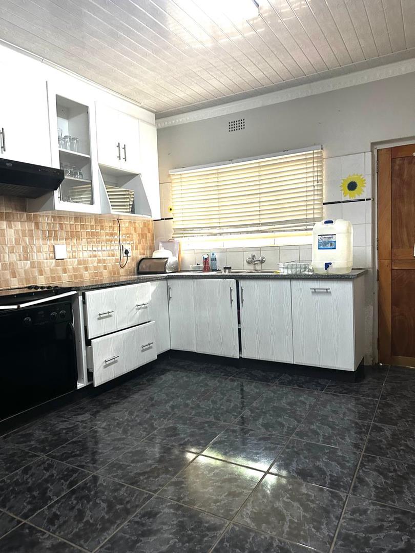 4 Bedroom Property for Sale in Richem KwaZulu-Natal