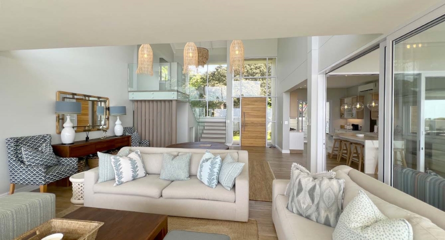 6 Bedroom Property for Sale in Umhlanga KwaZulu-Natal