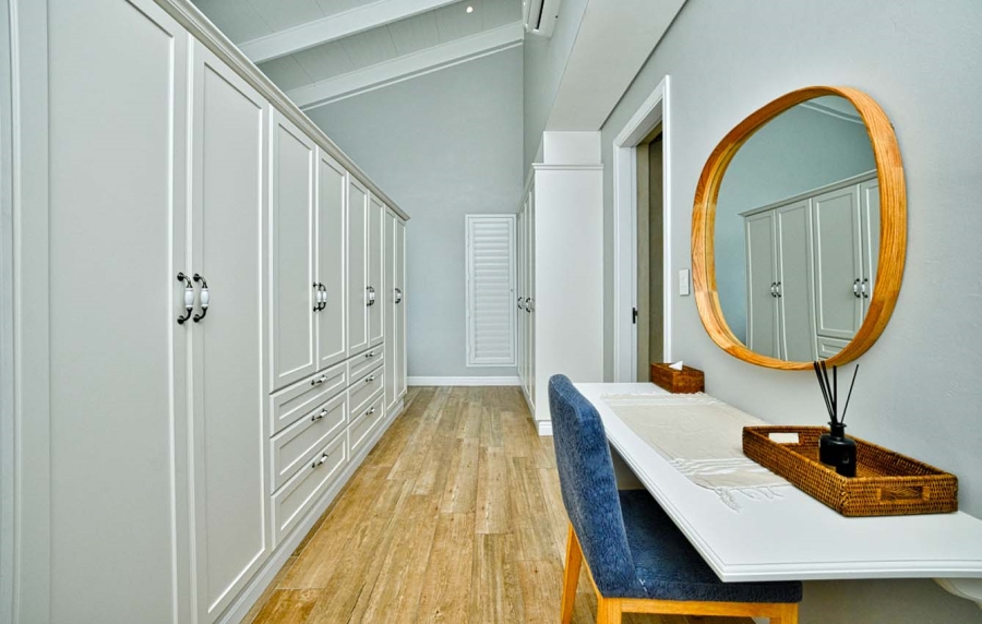 6 Bedroom Property for Sale in Umhlanga KwaZulu-Natal