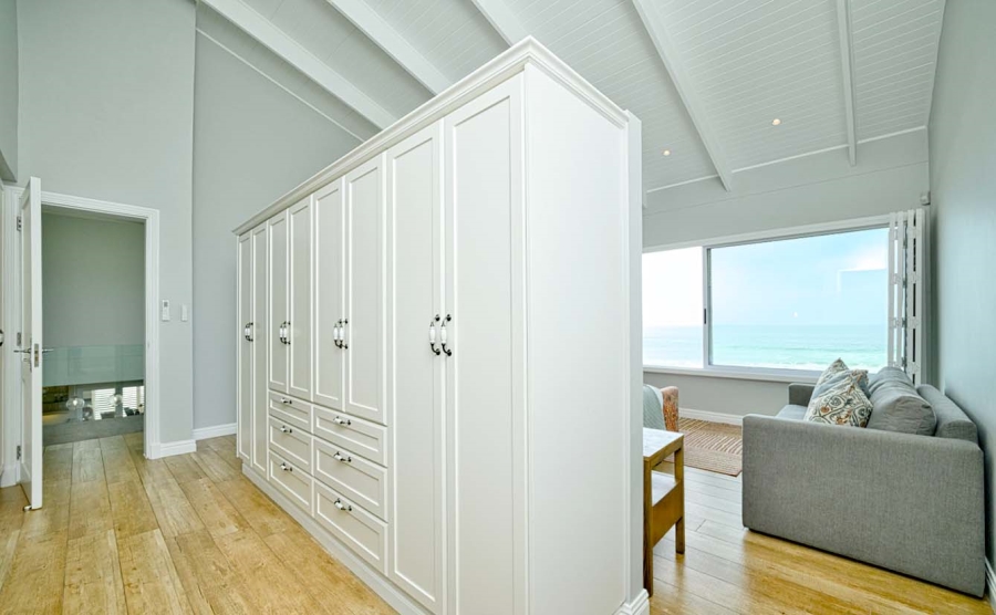 6 Bedroom Property for Sale in Umhlanga KwaZulu-Natal