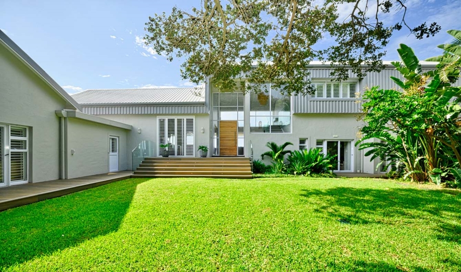 6 Bedroom Property for Sale in Umhlanga KwaZulu-Natal