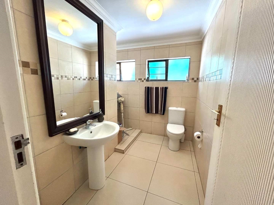 4 Bedroom Property for Sale in Herrwood Park KwaZulu-Natal