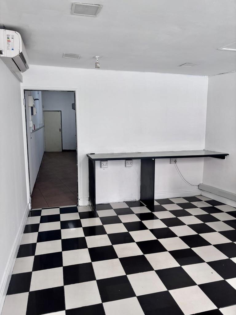 To Let commercial Property for Rent in Durban North KwaZulu-Natal