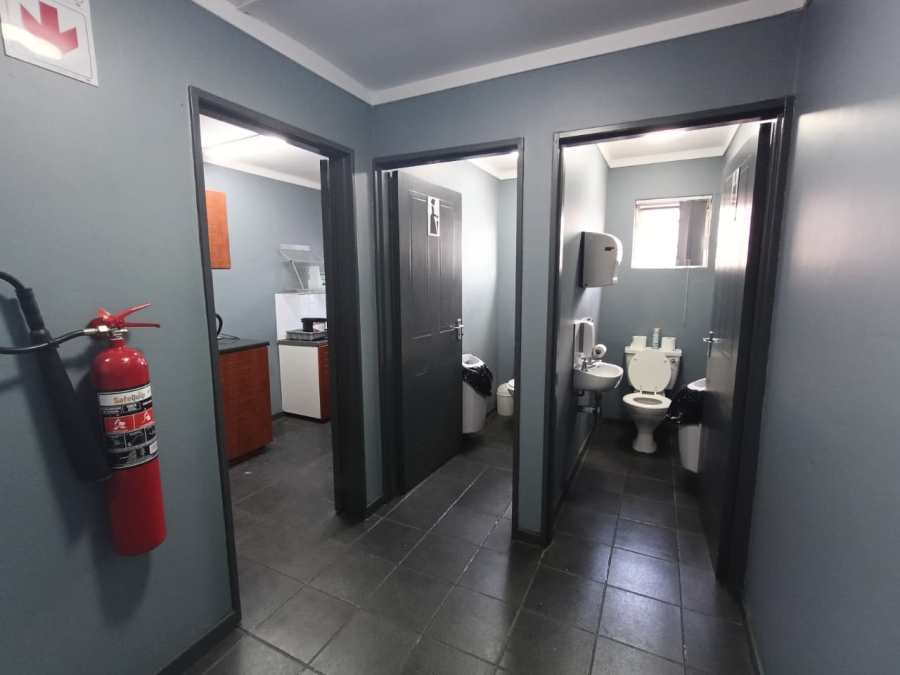 To Let commercial Property for Rent in Westmead KwaZulu-Natal