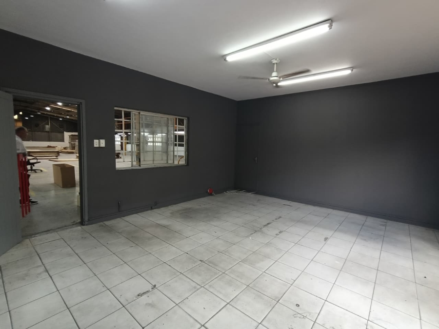 To Let commercial Property for Rent in Westmead KwaZulu-Natal
