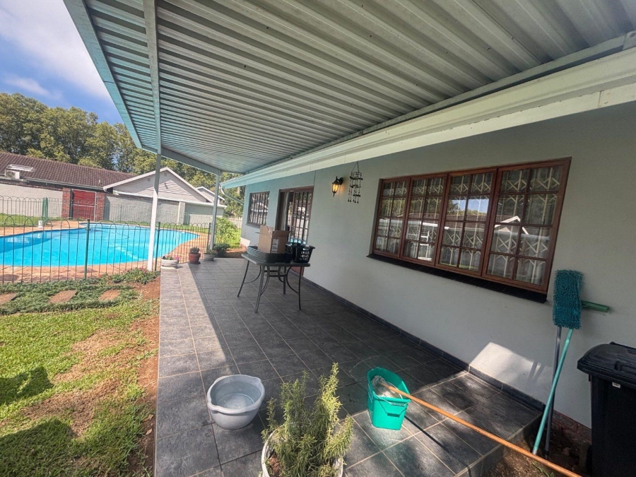 To Let 2 Bedroom Property for Rent in Winston Park KwaZulu-Natal