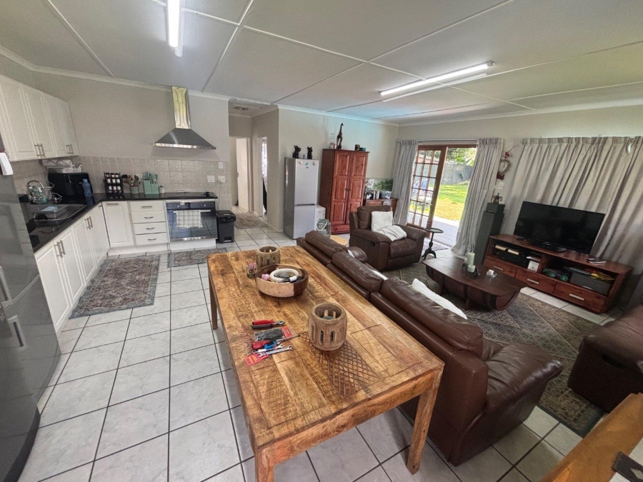 To Let 2 Bedroom Property for Rent in Winston Park KwaZulu-Natal