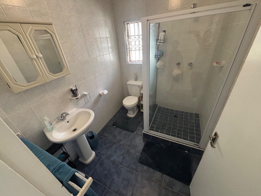 To Let 2 Bedroom Property for Rent in Winston Park KwaZulu-Natal