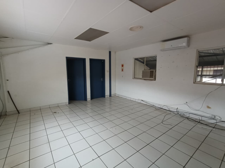 To Let commercial Property for Rent in Maxmead KwaZulu-Natal